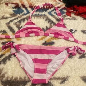 Guc pink white bikini